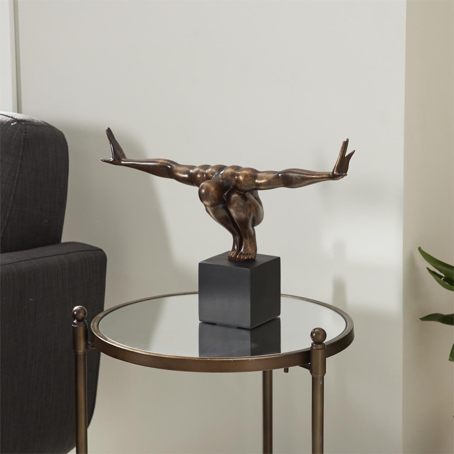 home-decor-bronze-man-statue
