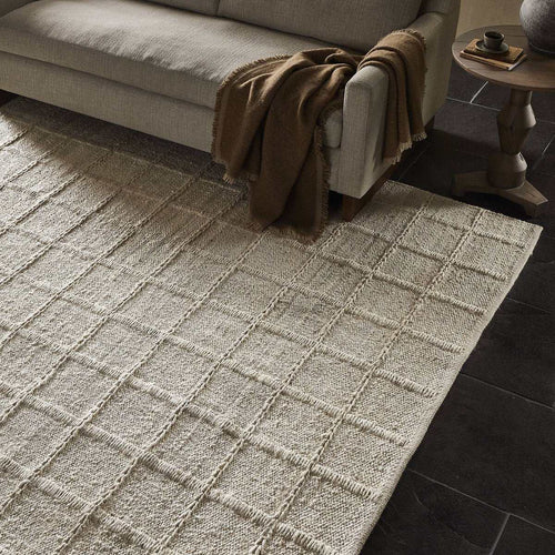 AREA RUGS
