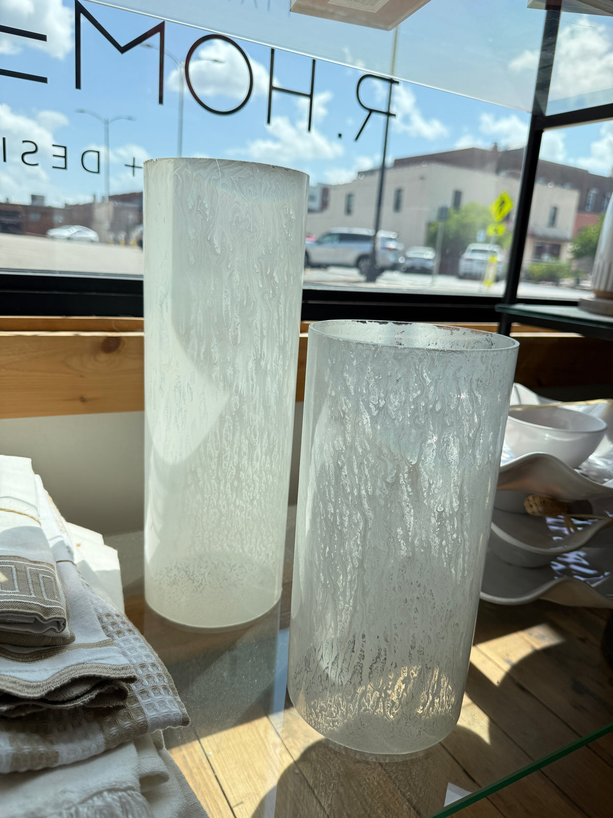 White Frosted Glass Vase: Set of 2