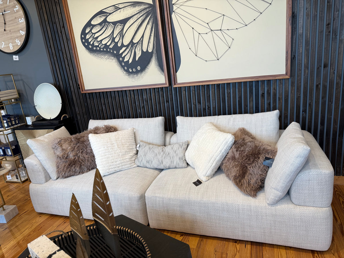 Spring Shop Hop- Pillow Sale and Mimosa Bar April 26th