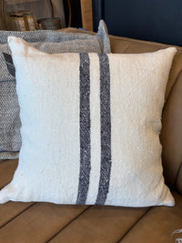 Sandra 18x18 Beige w/ Blue Pillow