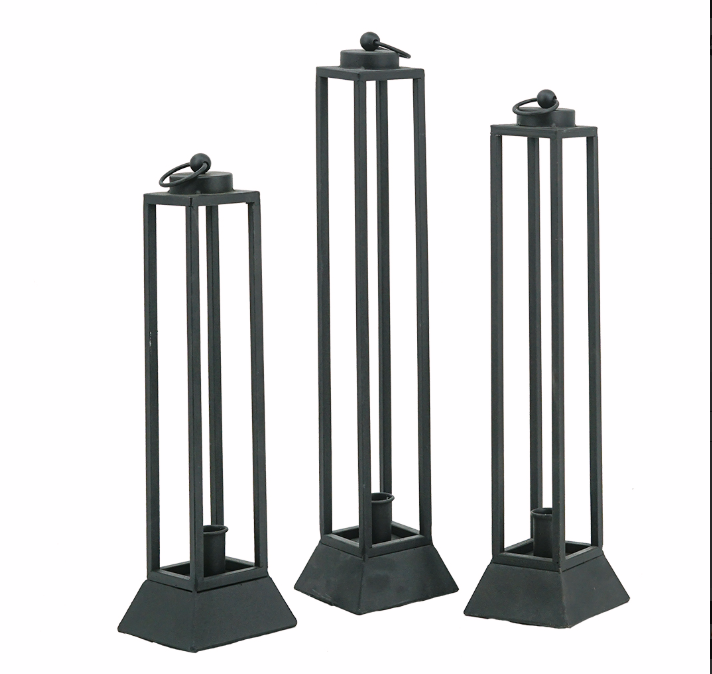 S/3 Iron Lanterns