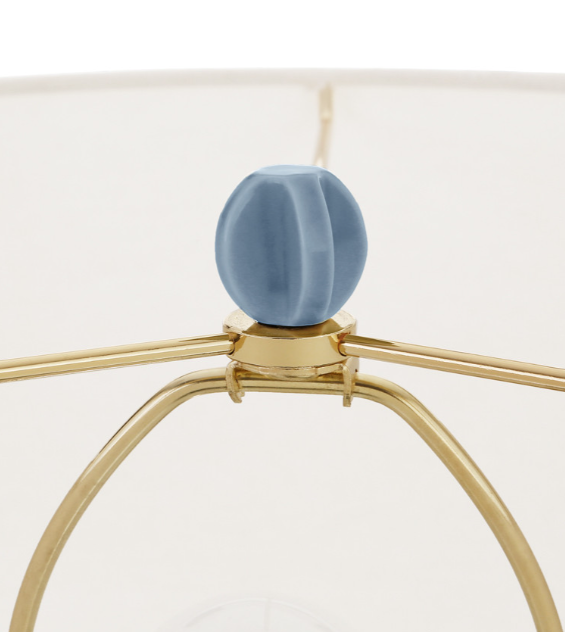Elegant Blue Scalloped Table Lamp