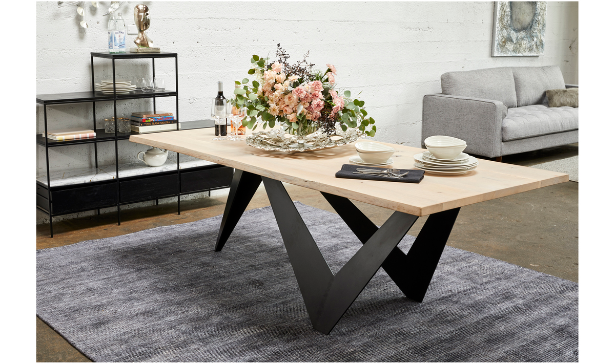 Bird Oak Dining Table